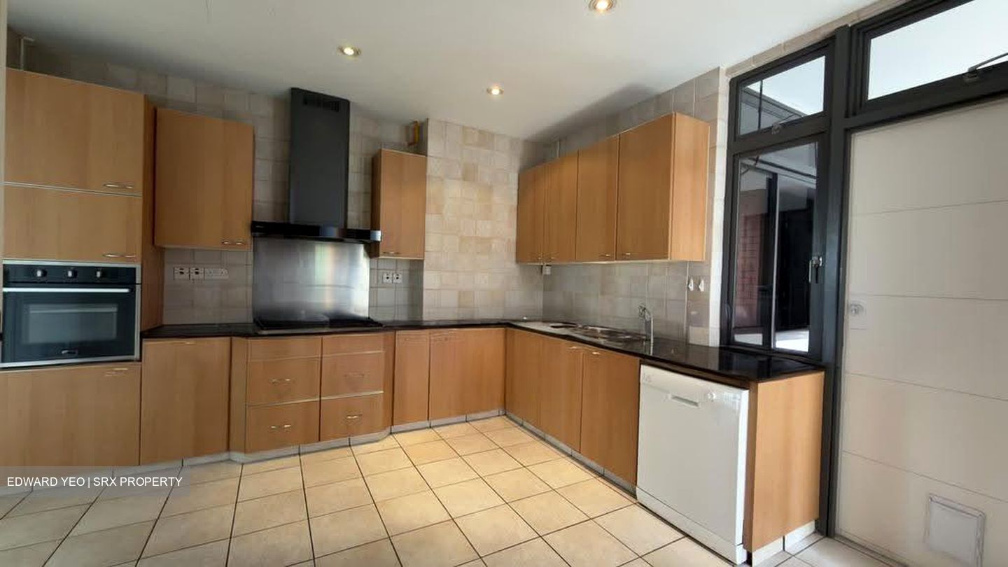 Grange Road (D10), Condominium #612883991